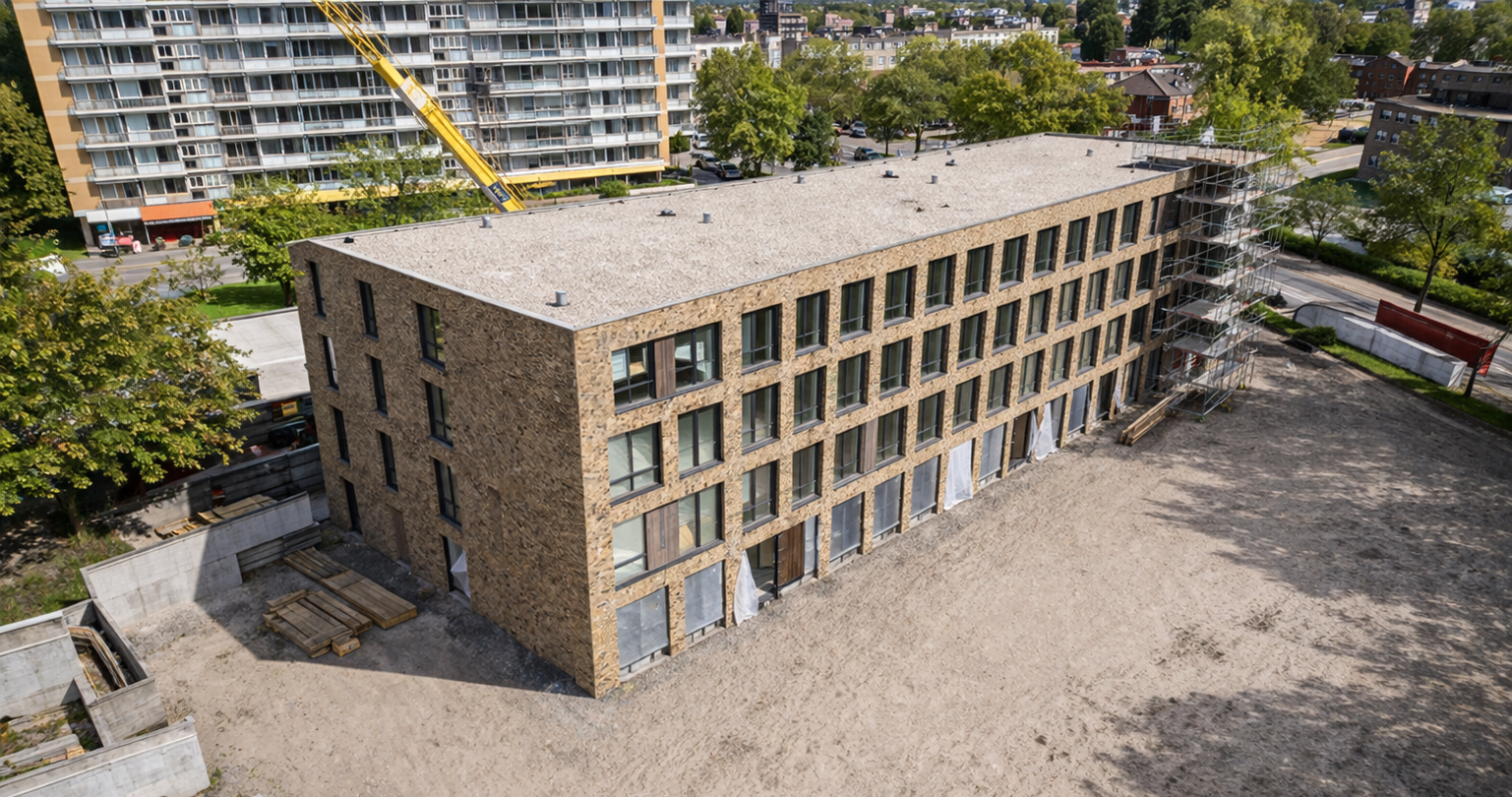 Bovenaanzicht metselwerk herstellen groot appartementencomplex Ridderkerk — Wolfe Bouw